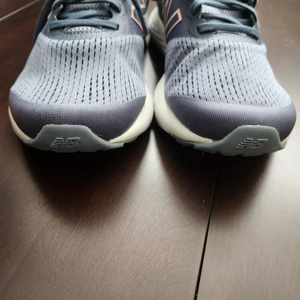 🩶🩷New Balance 520 v7 Women's Running‎ Shoes - Gray/Pink 9.5 Wide (W520LP7) NEW